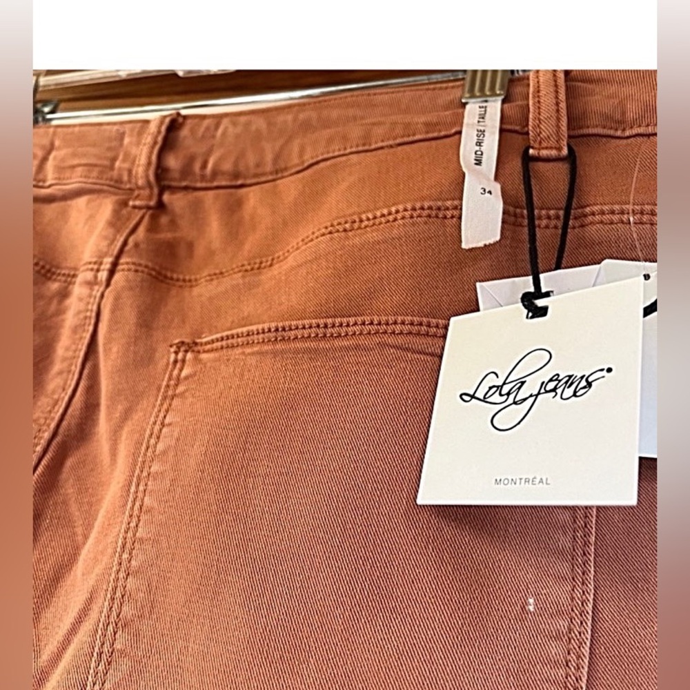 🆕 LOLA JEANS IT - Mid-rise Straight Jeans - Picture 3 of 10